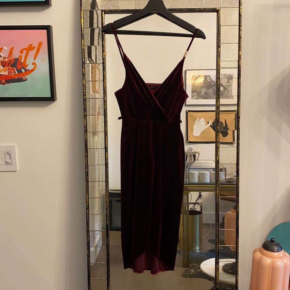 Maroon Velvet Cocktail Dress
